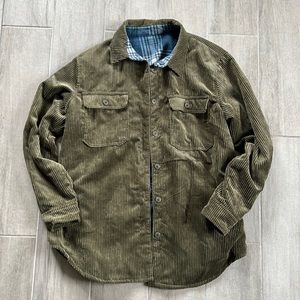 Reversible corduroy/fleece shacket